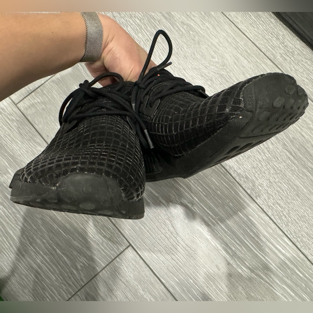 NMD R1 - Picture 3 of 8